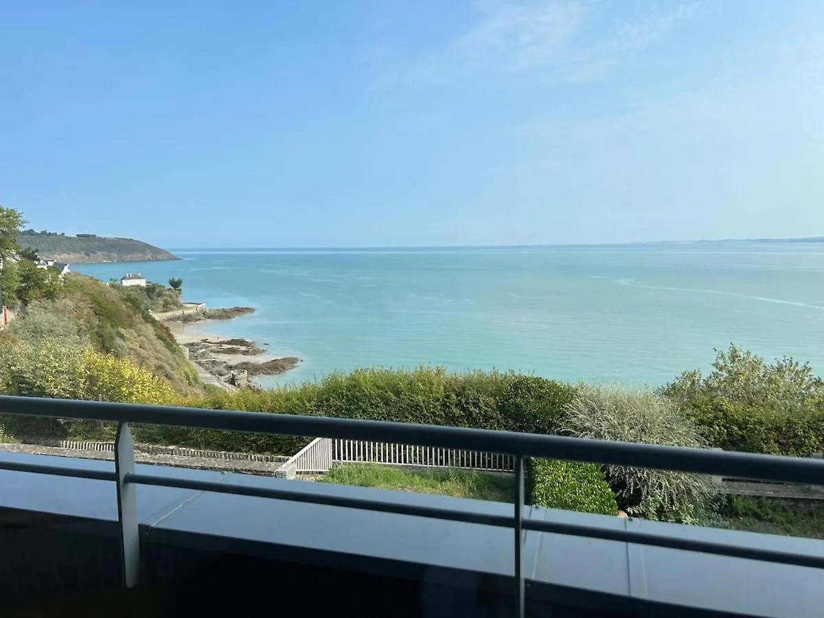 Cap 117 - Magnifique Appartement Face A La Mer Plérin